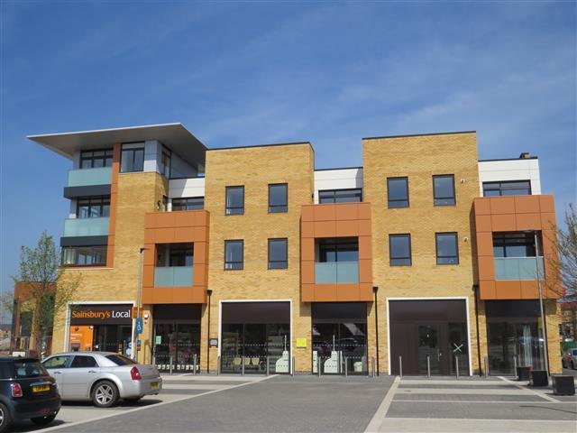 Brooklands Square, Milton Keynes, MK10 2 bed apartment to rent £1,375 pcm £317 pw