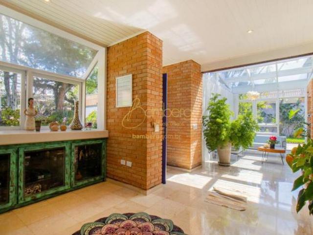 Brooklin Velho, 888 m² de terreno, jardim, piscina,6 quartos