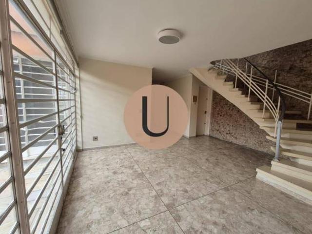 Brooklin Velho, Casa, 3 quartos,1 suite, 380metros área útil e 750 terreno, jardim amplos, 6 vagas