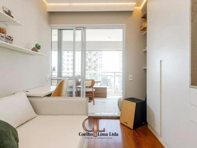 BROOKLIN APARTAMENTO COM VARANDA E AR CONDCIONAD