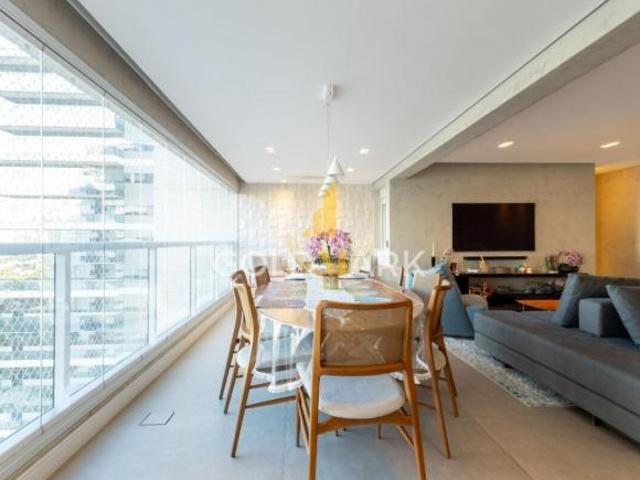 Brooklin Apartamento semi novo à venda 189 metros 3 suítes 3 vagas