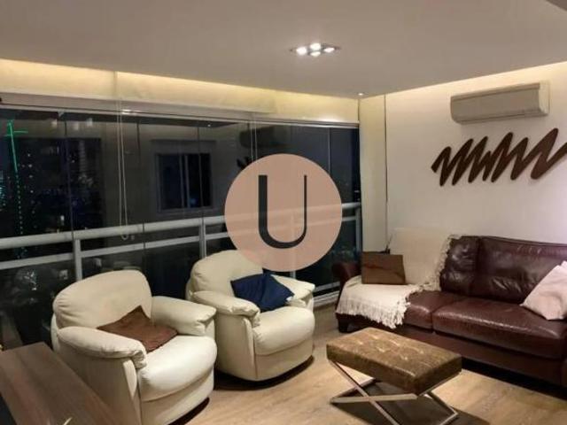 Brooklin/Berrini: 80 m² com 2 suítes, 2 vagas fixas e vista privilegiada
