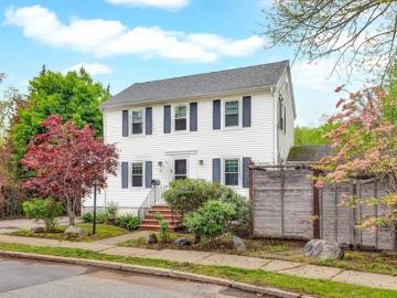 Brookside Ave, Winchester, Home For Sale