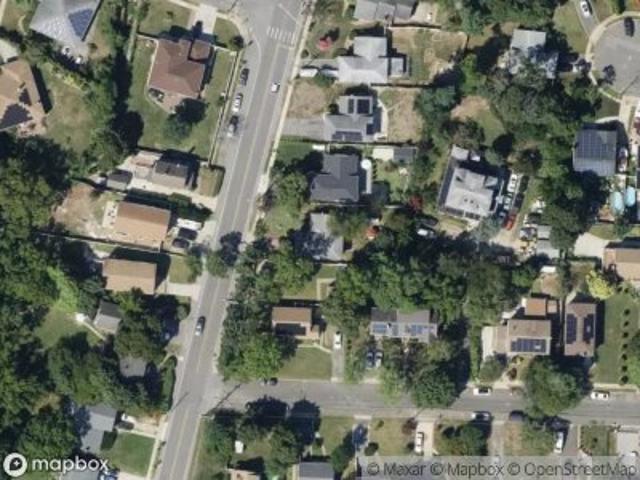 Brookside Ave
