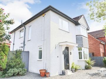 Brookside, Burbage, Hinckley LE10, 3 bed detached house to rent, £1,850 pcm | PrimeLocation