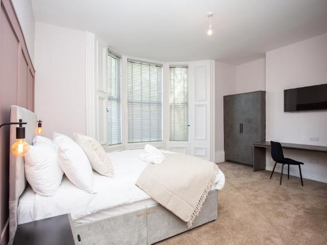 Brookside Gardens, Sunderland SR2 1 bed flat to rent £650 pcm £150 pw