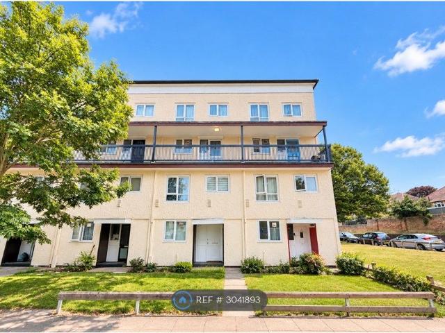 Brookwood Road, Hounslow TW3, 3 bed flat to rent, £2,000 pcm | PrimeLocation
