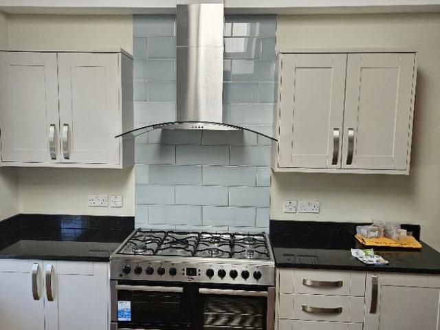 Brookwood Road, London, Greater London SW18, 3 bed flat to rent, £2,700 pcm | PrimeLocation