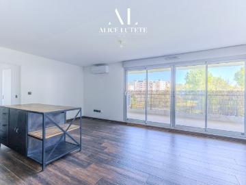 BROOKY T3 de 65 m² avec terrasse et parking double