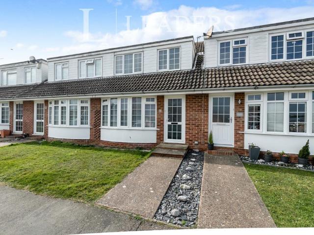 Broom Close, BN22 3 bed terraced house to rent £1,350 pcm £312 pw
