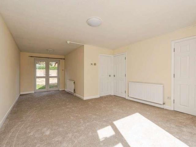 Broom Field, Lightwater, Surrey, GU18