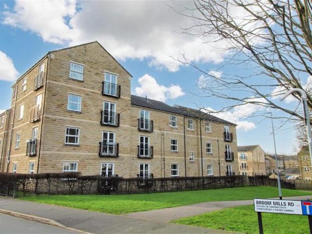 Broom Mills Road, LS28 2 bed apartment to rent £950 pcm £219 pw