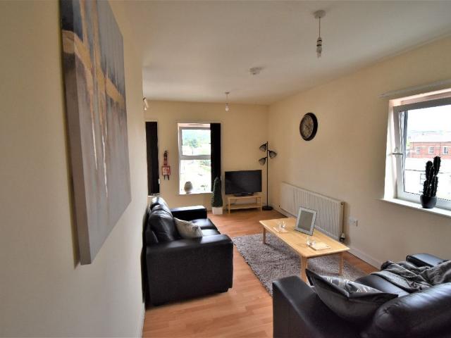 Broom Street, 3 bedroom, Flat