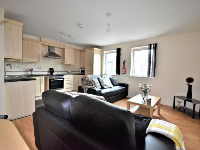 Broom Street, Sheffield, 5 bedroom, Flat