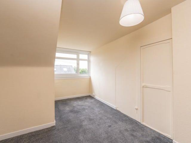Broombank Terrace, Carrick Knowe, Edinburgh, EH12