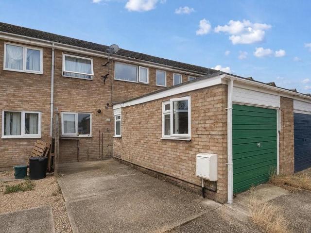 Broome Grove, Wivenhoe, Colchester, CO7 5 bed terraced house to rent £1,850 pcm £427 pw