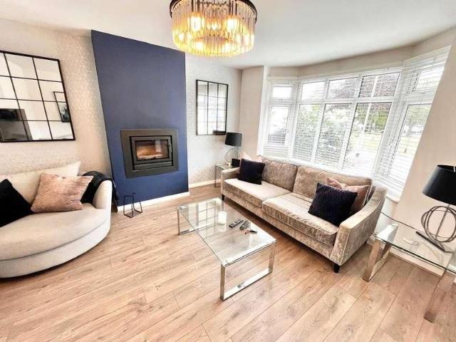 Broomfield Avenue, Leigh on sea, Essex, SS9