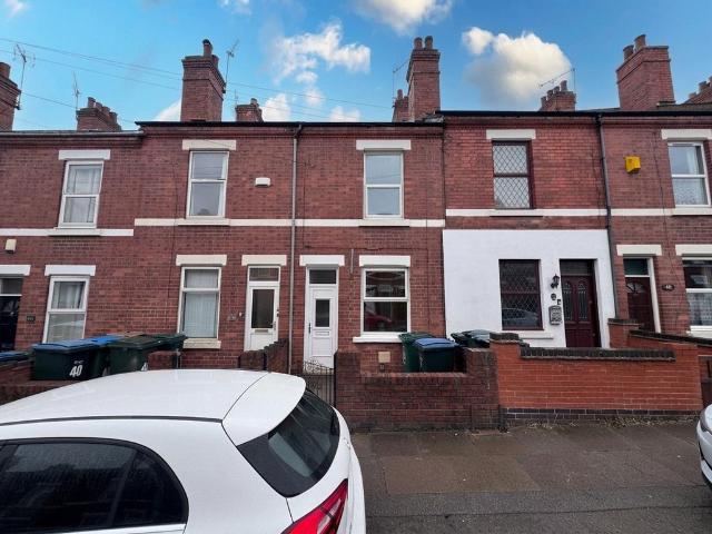 Broomfield Road, Coventry, CV5 3 bed terraced house to rent £1,200 pcm £277 pw