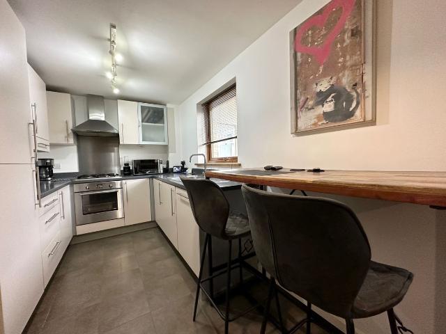 Broomfield Road, Chelmsford CM1, 1 bed flat to rent, £1,200 pcm | PrimeLocation