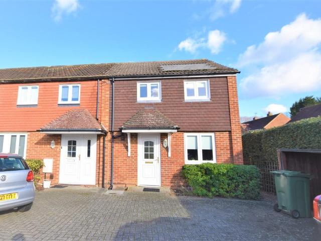 Broomfield 1 bed in a house share to rent £867 pcm £200 pw