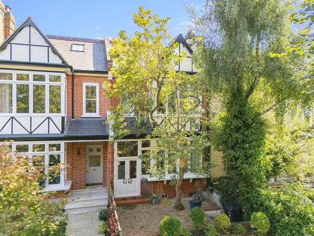 Broomhill Road, Woodford Green IG8, 5 bed town house to rent, £8,000 pcm | PrimeLocation