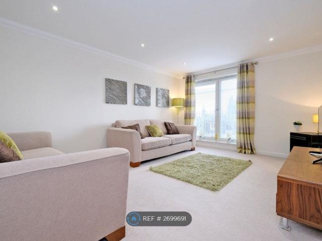 Broomhill Road, Aberdeen AB10, 2 bed flat to rent, £1,450 pcm | PrimeLocation