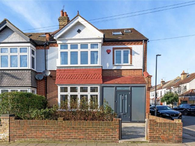 Broomwood Road, London, SW11 4 bed end of terrace house to rent £5,750 pcm £1,327 pw