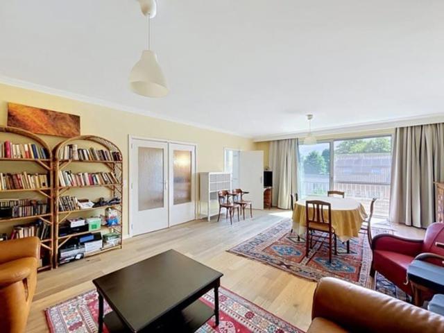 Broqueville – Beautiful 2 bedroom apartment + terrace