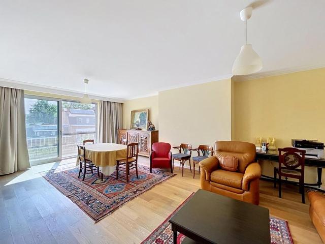 Broqueville – Beautiful 2 bedroom apartment + terrace