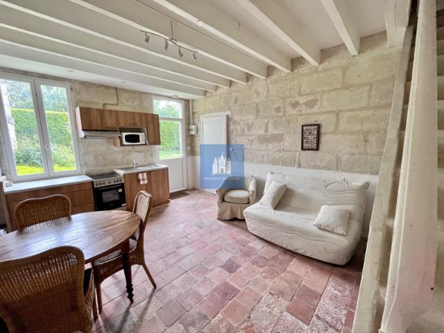 BROSSAY 49 LES OLIVIERS Appartement de charme en Duplex