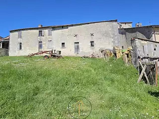 Brossac 16480 Achat / Vente maison 9 pièces t9