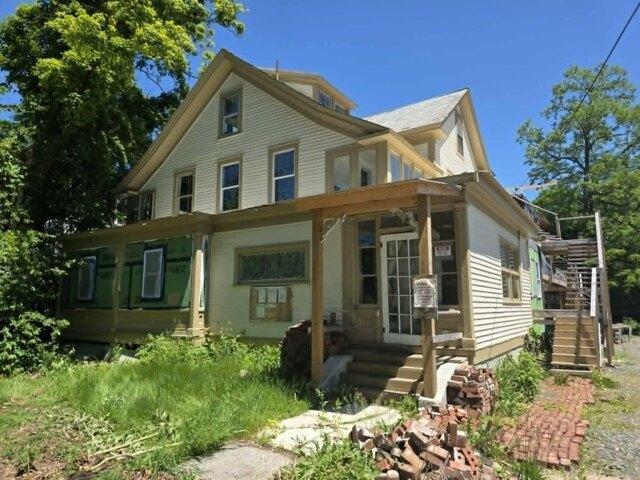 Brattleboro VT 05301 104152527