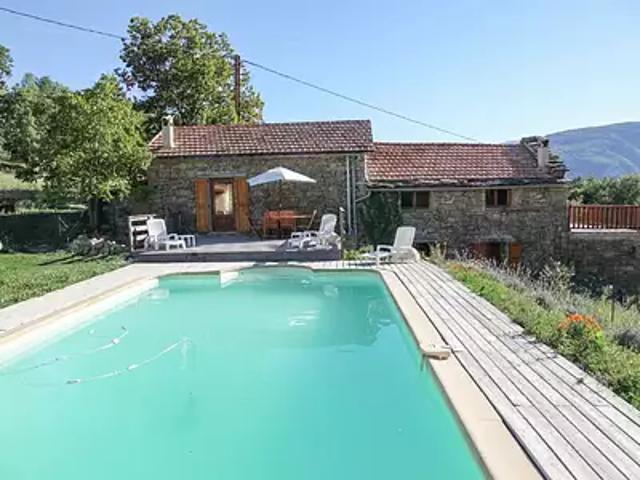 Braux 04240 Achat / Vente maison 3 pièces t3 piscine