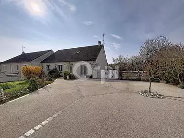 Bray sur Seine 77480 Achat / Vente maison 5 pièces t5 jardin terrasse