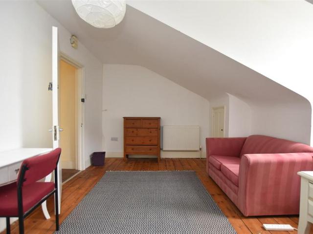 Braybrooke Terrace, Hastings TN34 1 bed in a house share to rent £700 pcm £162 pw