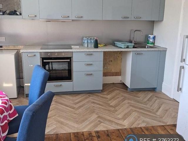 Braybrooke Terrace, Hastings, TN34 1 bed in a house share to rent £750 pcm £173 pw