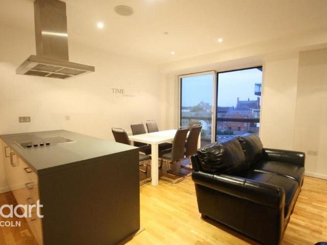 Brayford Street, LINCOLN 2 bed apartment to rent £1,495 pcm £345 pw