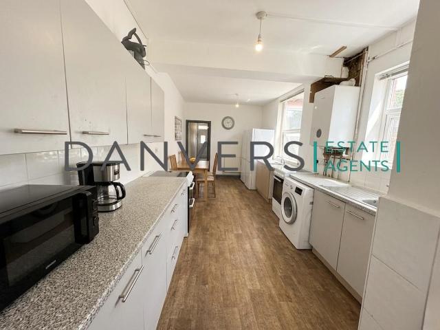 Brazil Street, Leicester LE2, 6 bed terraced house to rent, £2,340 pcm | PrimeLocation