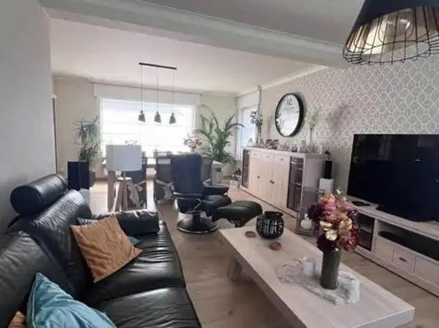 Brabantstraat 52 A 8800 Roeselare