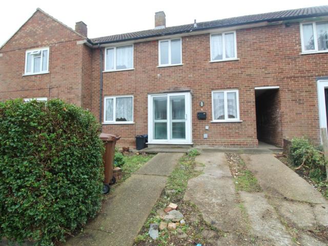 Brabourne Avenue, Gillingham, Kent ME8, 3 bed terraced house to rent, £1,375 pcm | PrimeLocation