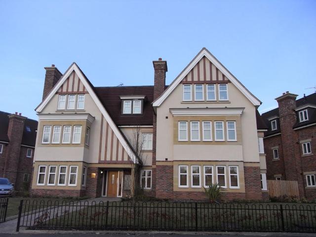 Bracebridge House, Bedford Road. 2 bed apartment to rent £1,200 pcm £277 pw