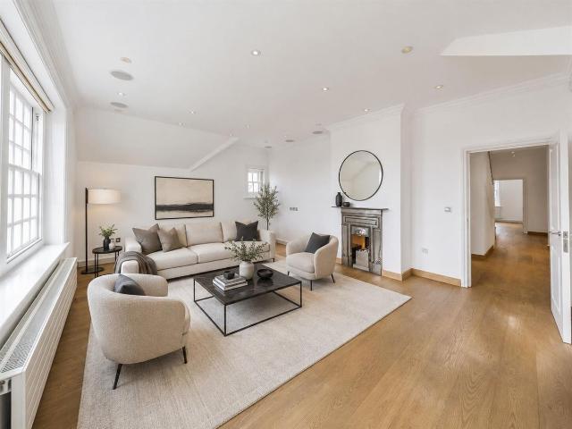 Bracknell Gardens, Hampstead NW3, 4 bed flat to rent, £9,900 pcm | PrimeLocation