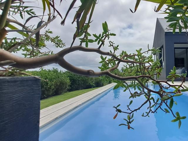 Brackenridge Private Estate