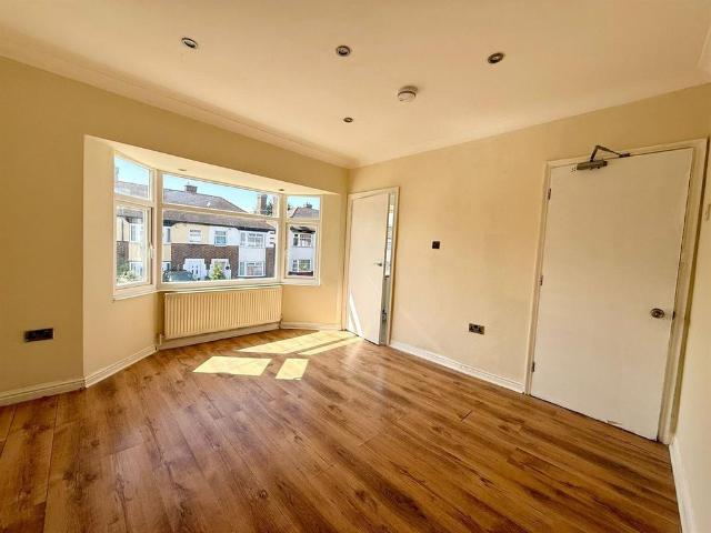 Brackley Road, Bedford