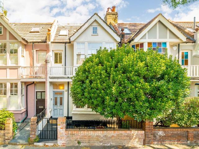 Brackley Road, Chiswick W4, 4 bed property to rent, £5,750 pcm | PrimeLocation