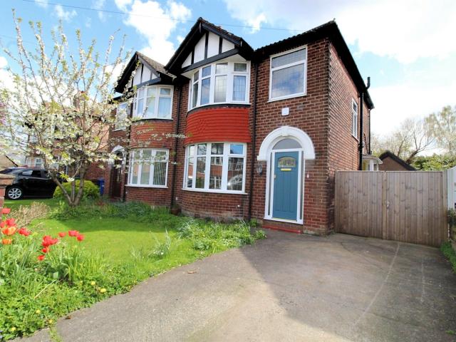 Brackley Road, Heaton Chapel, 3 bedroom, Semi Detached