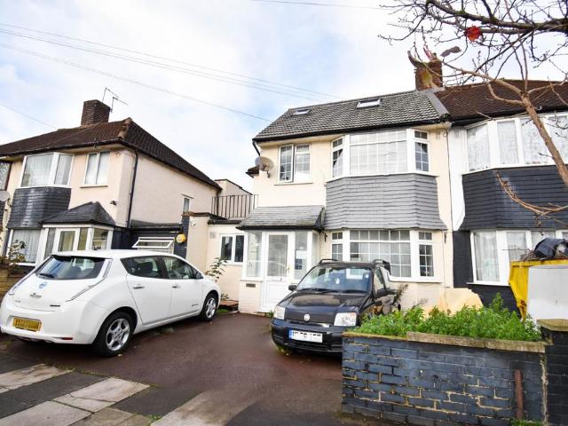 Bracondale Road, London SE2 1 bed in a house share to rent £1,050 pcm £242 pw