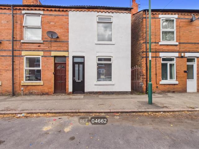 Bradbury Street, Nottingham, NG2 4AZ 3 bed terraced house to rent £895 pcm £207 pw