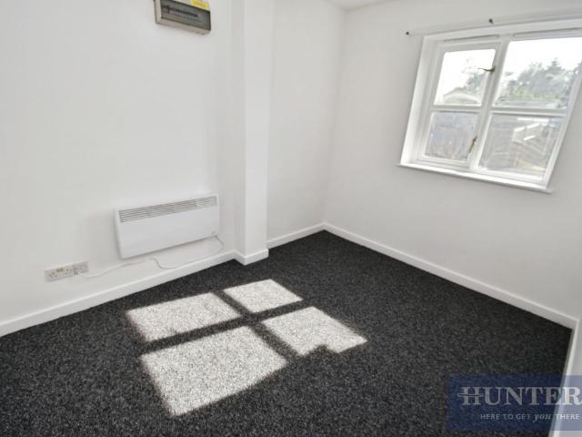 Bradgate Drive, Wigston LE18, 1 bed flat to rent, £750 pcm | PrimeLocation