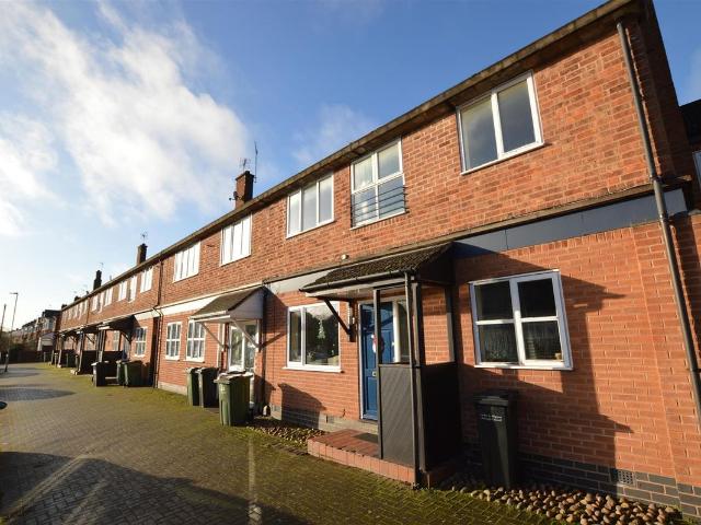 Bradgate Drive, Wigston LE18, 1 bed flat to rent, £750 pcm | PrimeLocation